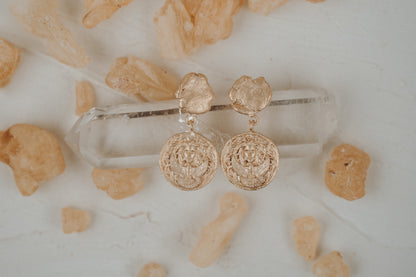 Pendientes Yo Sagrada