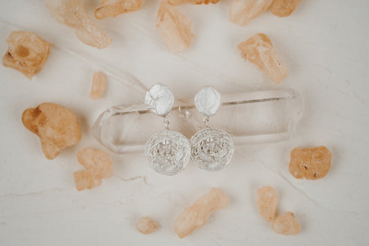 Pendientes Yo Sagrada en plata