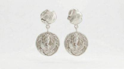 Pendientes Yo Sagrada